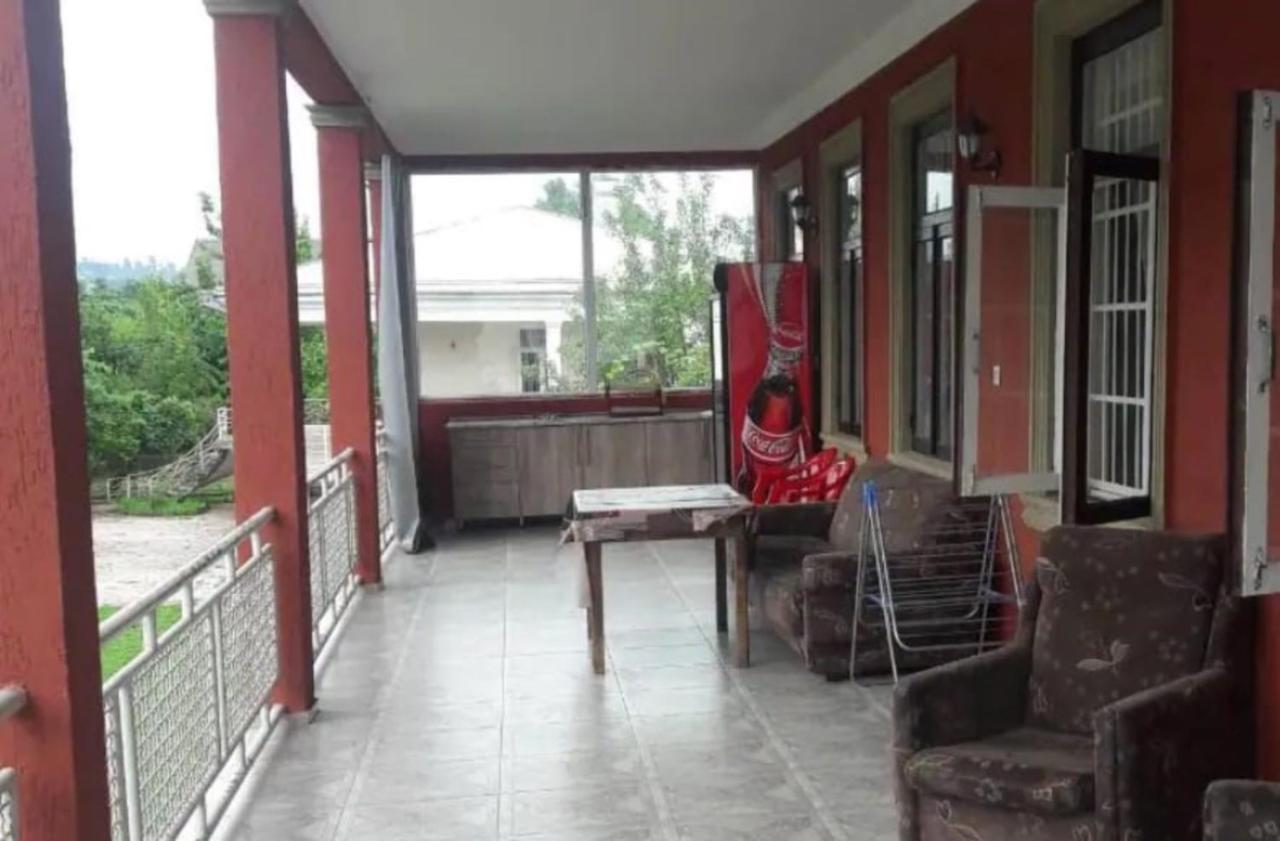 Kobuleti 4-Bedroom Apartment Extérieur photo